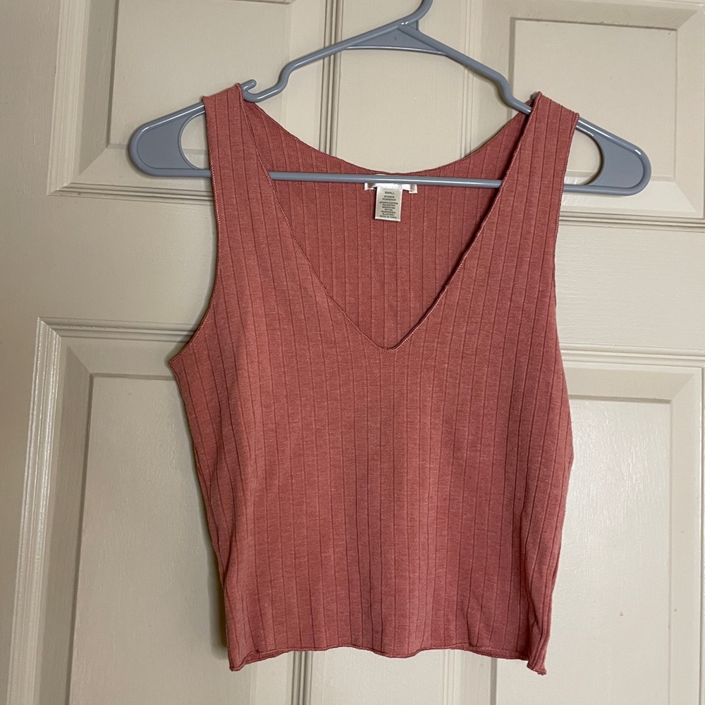 Fashion nova cropped tank top